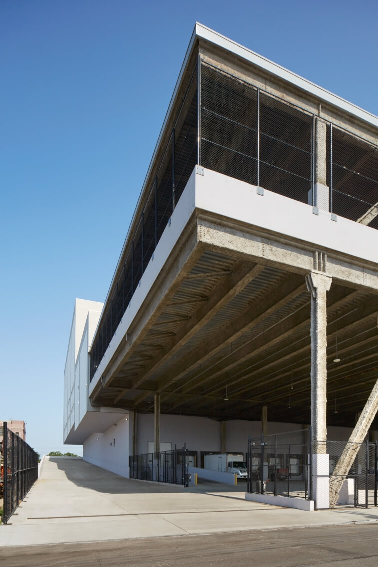 Terminal Logistics Center 08